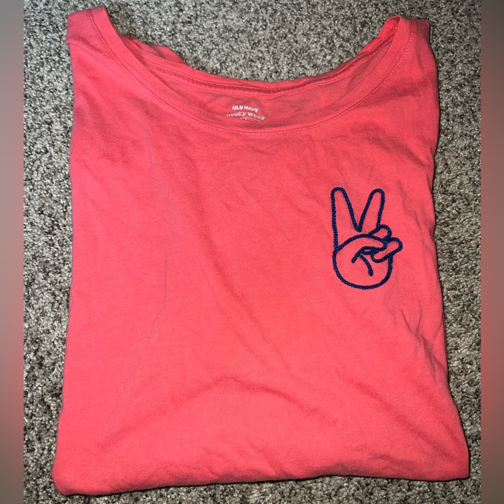 women’s shirt